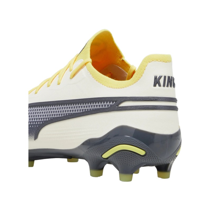 Botas fútbol Puma King Ultimate FG/AG Voltage