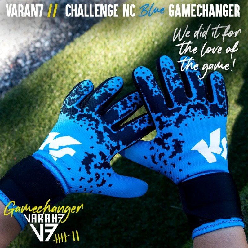 Guante de portero azul y negro