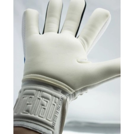 Guantes blanco de fútbol