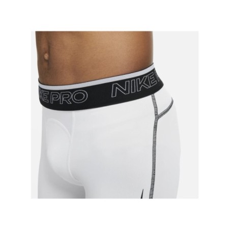 Shorts blancos marca Nike Pro